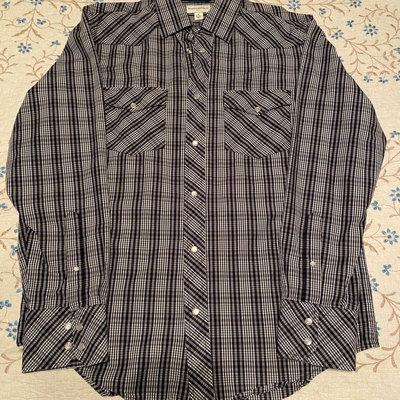 M Navy Blue Plaid Shirt by Banana Republic w/Pearl Snaps - Picture 3 of 10